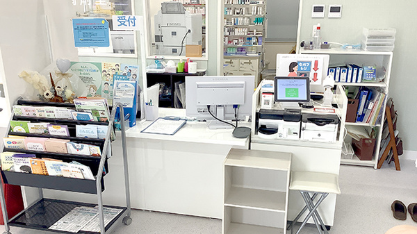メイプル薬局水戸島店の受付/カウンター