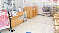 アカカベ薬局　成田西町店の受付/カウンター