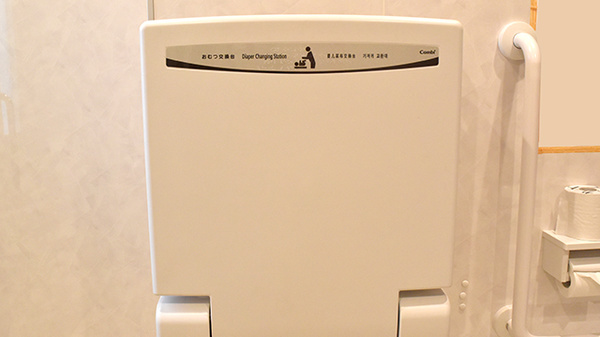 アカカベ薬局　成田西町店のキッズ用設備