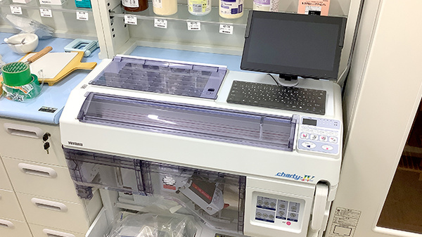 ドラッグセイムス武蔵新城薬局の調剤器具