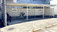 ドラッグセイムス武蔵新城薬局の駐輪場