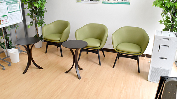 ユタカ薬局栗東小柿の待合スペース