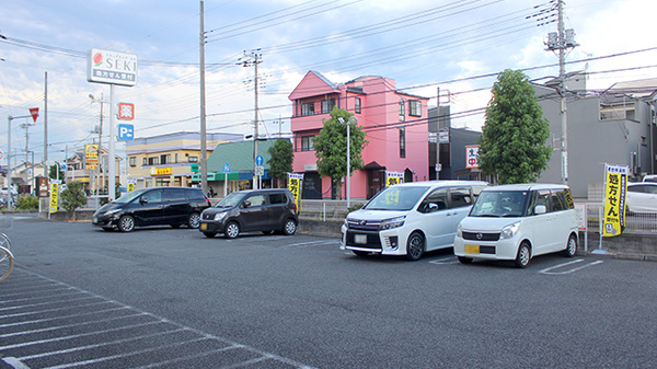 セキ薬局　清門町店の駐車場