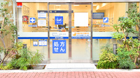 クオール薬局亀戸店の入口