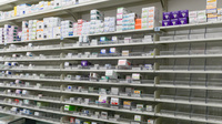 スギ薬局　守口橋波店の薬棚
