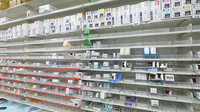 調剤薬局ツルハドラッグいわき泉店の薬棚