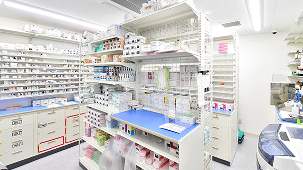 スギ薬局 大島調剤店の調剤室