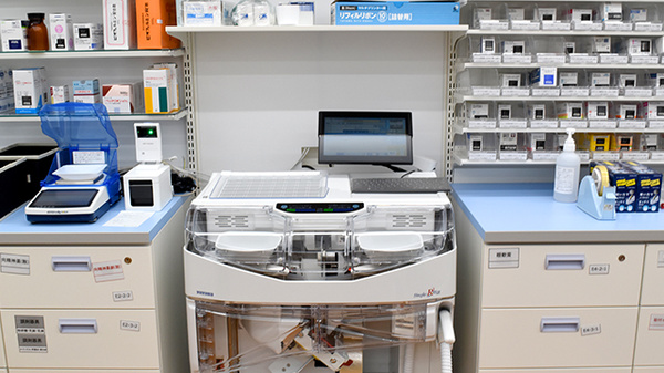 杏林堂薬局　富士永田店の調剤器具