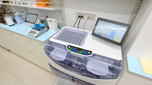 スギ薬局 渋川南店の調剤器具
