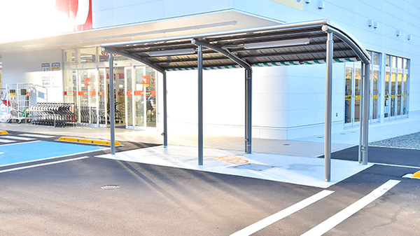 スギ薬局 岡谷南店の駐輪場
