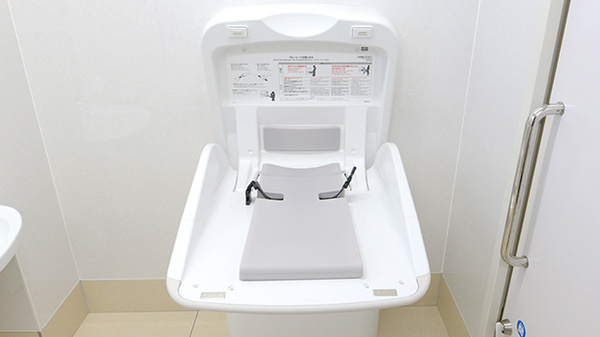 スギ薬局 南陽店のキッズ用設備