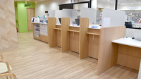 にしいち薬局　夙川駅前店の受付/カウンター