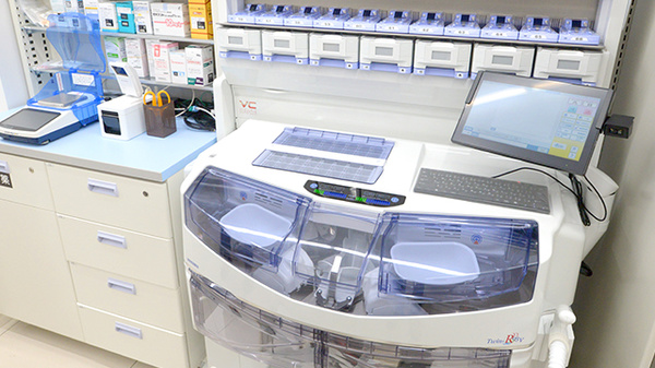 ウォンツ福山野上薬局の調剤器具