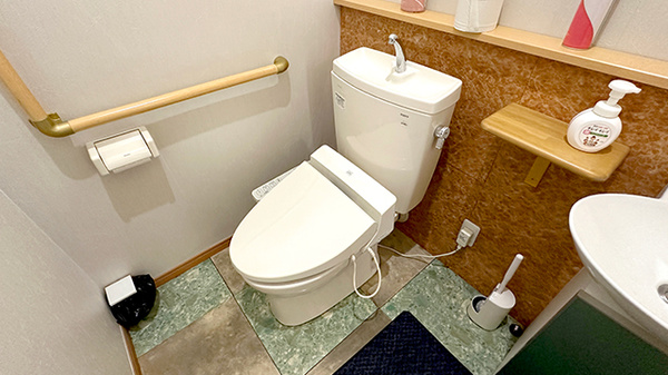 ブレーメン薬局みわのえ店のお手洗い