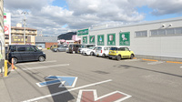 レデイ薬局　南久米店の駐車場