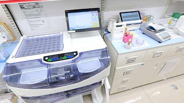 スギ薬局 やしろ店の調剤器具