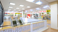 スギ薬局 東矢口店の入口