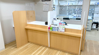 フラワー薬局 笹塚店の受付/カウンター