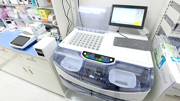 調剤薬局ツルハドラッグ神居十字街店の調剤器具