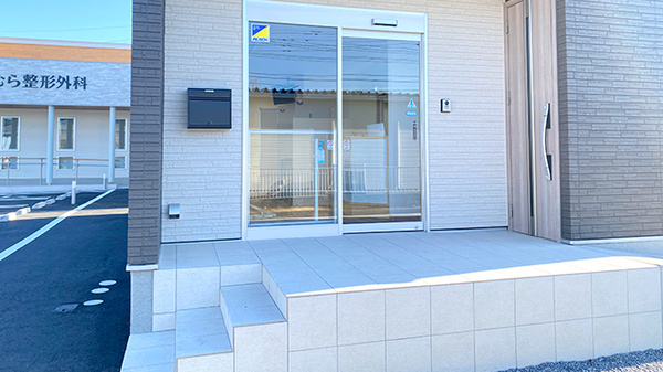 入口