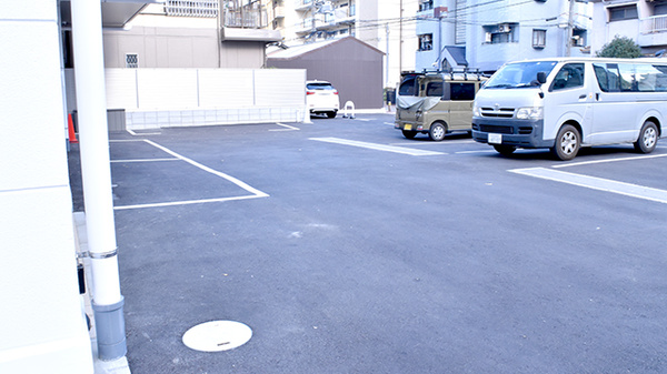 ココカラファイン薬局　東淀川小松店の駐車場