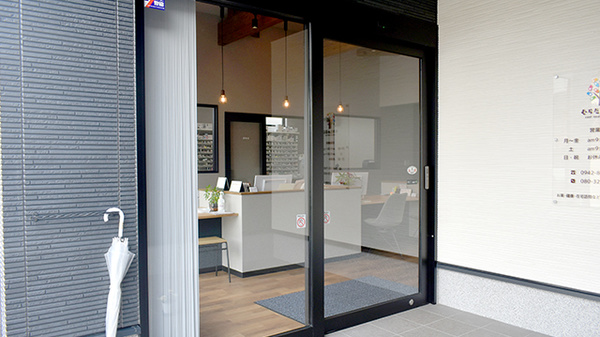 むらたの薬局の入口