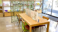 すず薬局　吉祥寺店の待合スペース