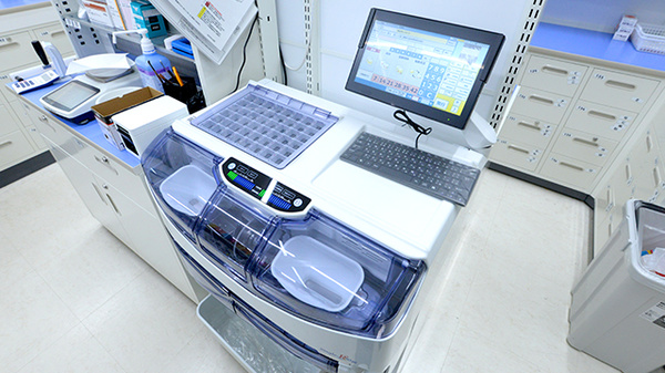 調剤薬局ツルハドラッグ旭川7条店の調剤器具