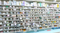 調剤薬局ツルハドラッグ外旭川店の薬棚