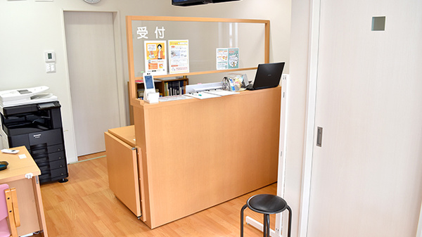 スマイル薬局　平端店の受付/カウンター