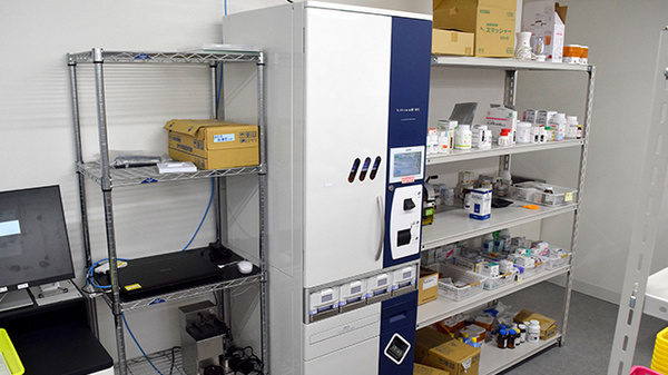 新生堂薬局 熊本東在宅サポートセンターの調剤器具