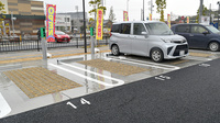 アカカベ薬局　島本駅前店の外観