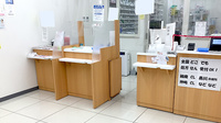 アカカベ薬局　鶴見橋店の受付/カウンター