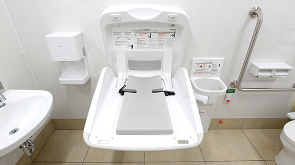 スギ薬局 多摩南野店のキッズ用設備
