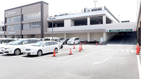 調剤薬局ツルハドラッグライズモール綾瀬店の駐車場