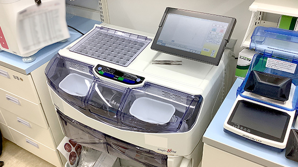 ココカラファイン薬局　木場店の調剤器具