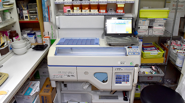 リブラ薬局 さくら通り店の調剤器具