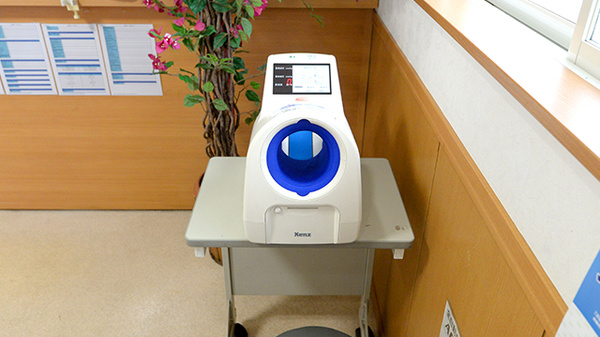 福江薬局松山店の血圧計