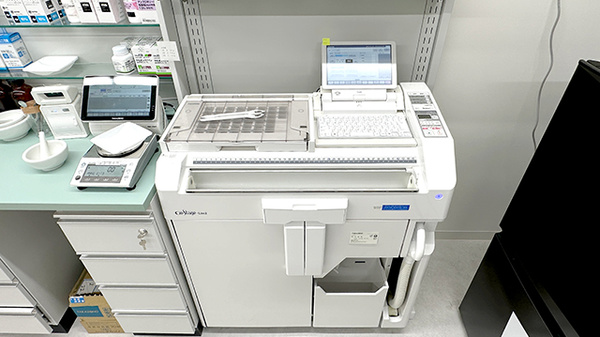コスモファーマ茅野玉川薬局の調剤器具
