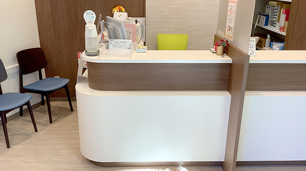 まごころ薬局　横浜店の受付/カウンター