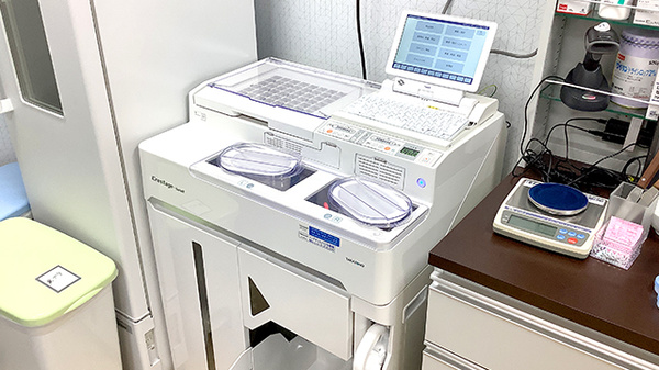 まごころ薬局　横浜店の調剤器具