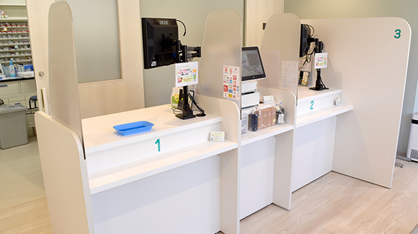たんぽぽ薬局　せせらぎ街道店の受付/カウンター