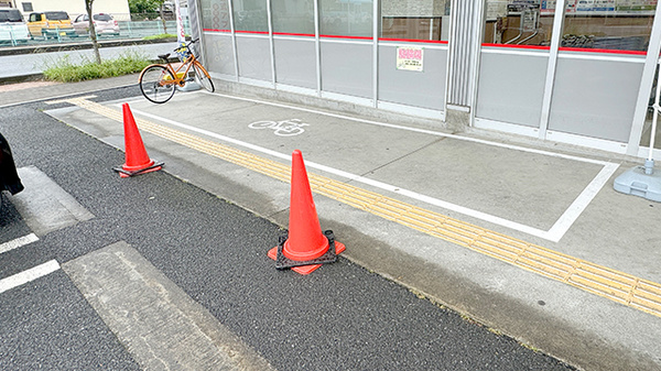 セキ薬局　武蔵藤沢店の駐輪場