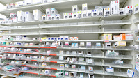 調剤薬局ツルハドラッグ岩沼中央店の薬棚