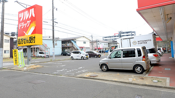 調剤薬局ツルハドラッグ仙台新田店の駐車場