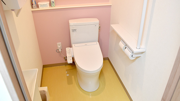 かんだ薬局のお手洗い