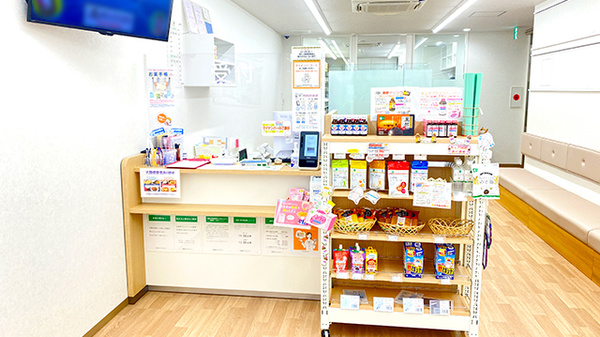 そうごう薬局 川口駅前店の受付/カウンター