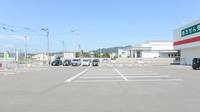 レデイ薬局　沖浜店の駐車場