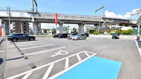 ウォンツ府中浜田薬局の駐車場