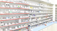 ププレひまわり薬局新涯一丁目店の薬棚
